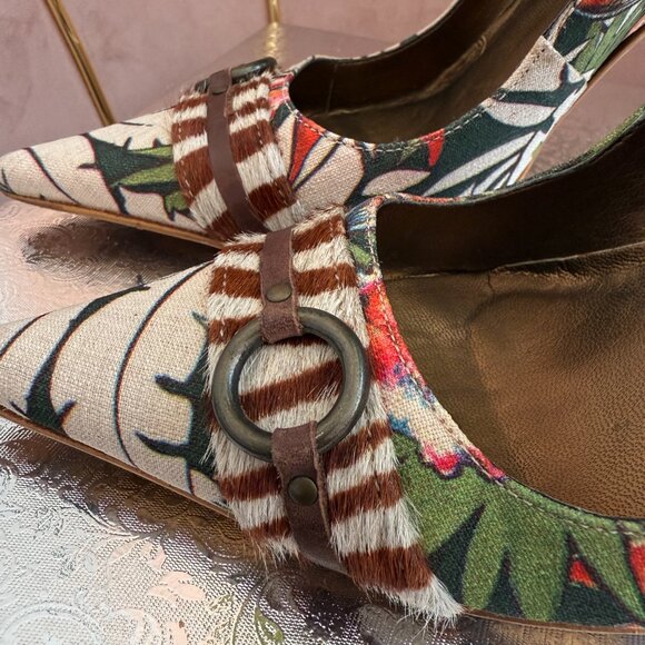 Pre-Loved: ALDO Tropical Print 4" Stilettos with Metallic Accents! [Size 37] - Picture 6 of 6